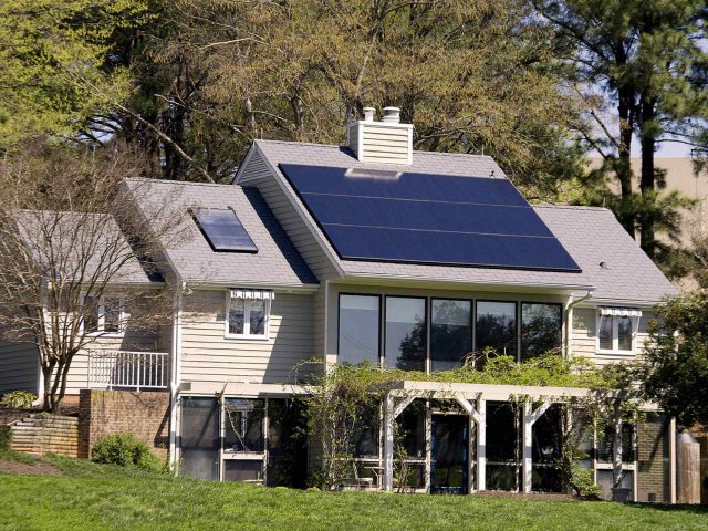 https://www.cds-solar.com/wp-content/uploads/2018/10/portfolio_06-640x480.jpg
